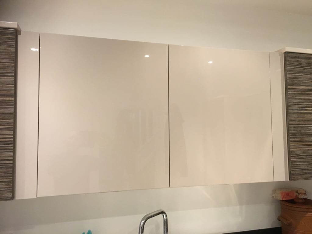 Woodbury Gloss Cashmere