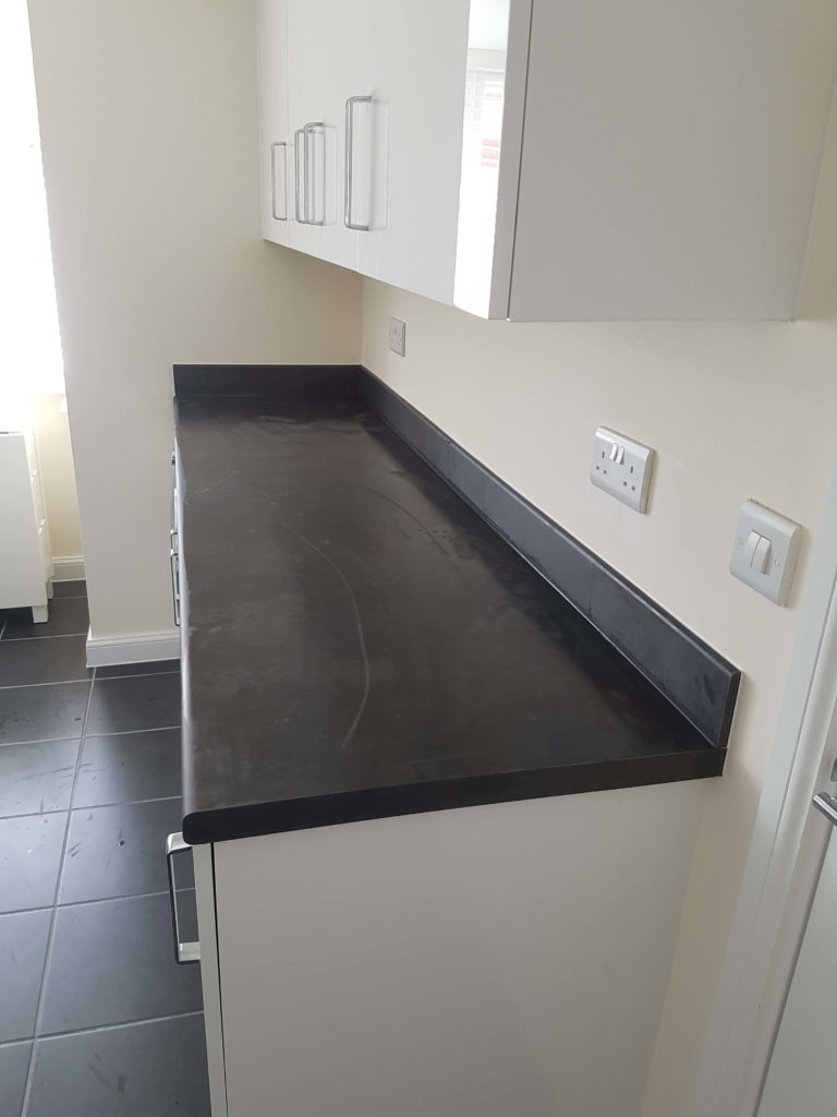 Woodbury Gloss White