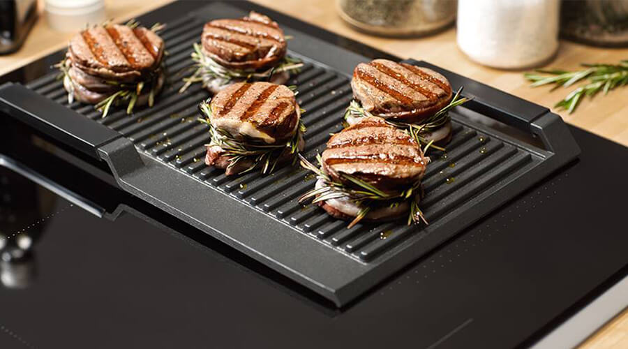burgers on griddle pan