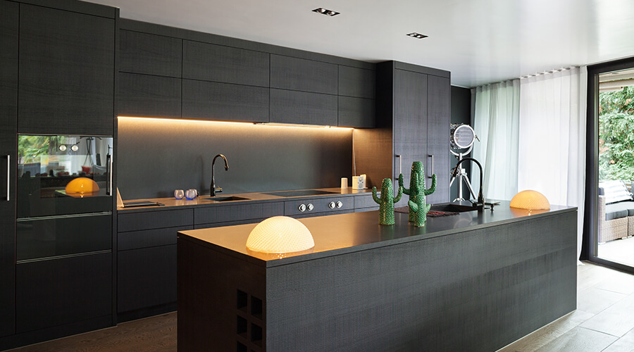 black modern kitchen