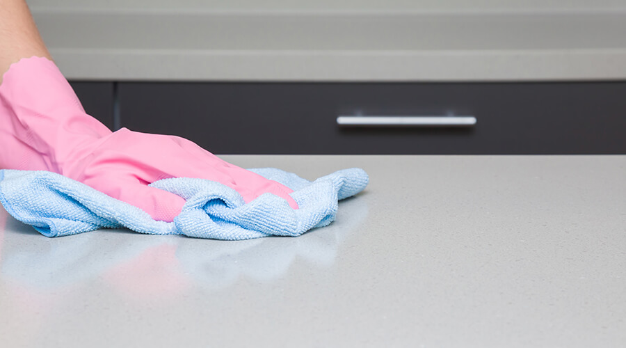 Dusting worktop